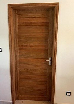 Porte bois massif intérieure 83 x 204 - en stock